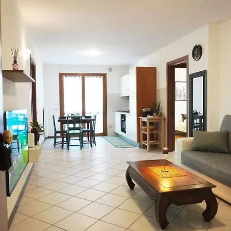 Apartament Confortevole, Vicino A Cro E Base Aviano
